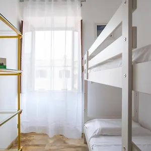 https://paramount.it-romehotels.com